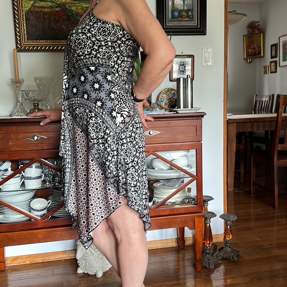 Candy Couture Sleeves Asymmetrical Hem Summer Dress - Picture 3 of 8